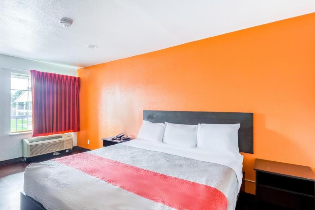Oyo Hotel Baton Rouge Mid City Extérieur photo